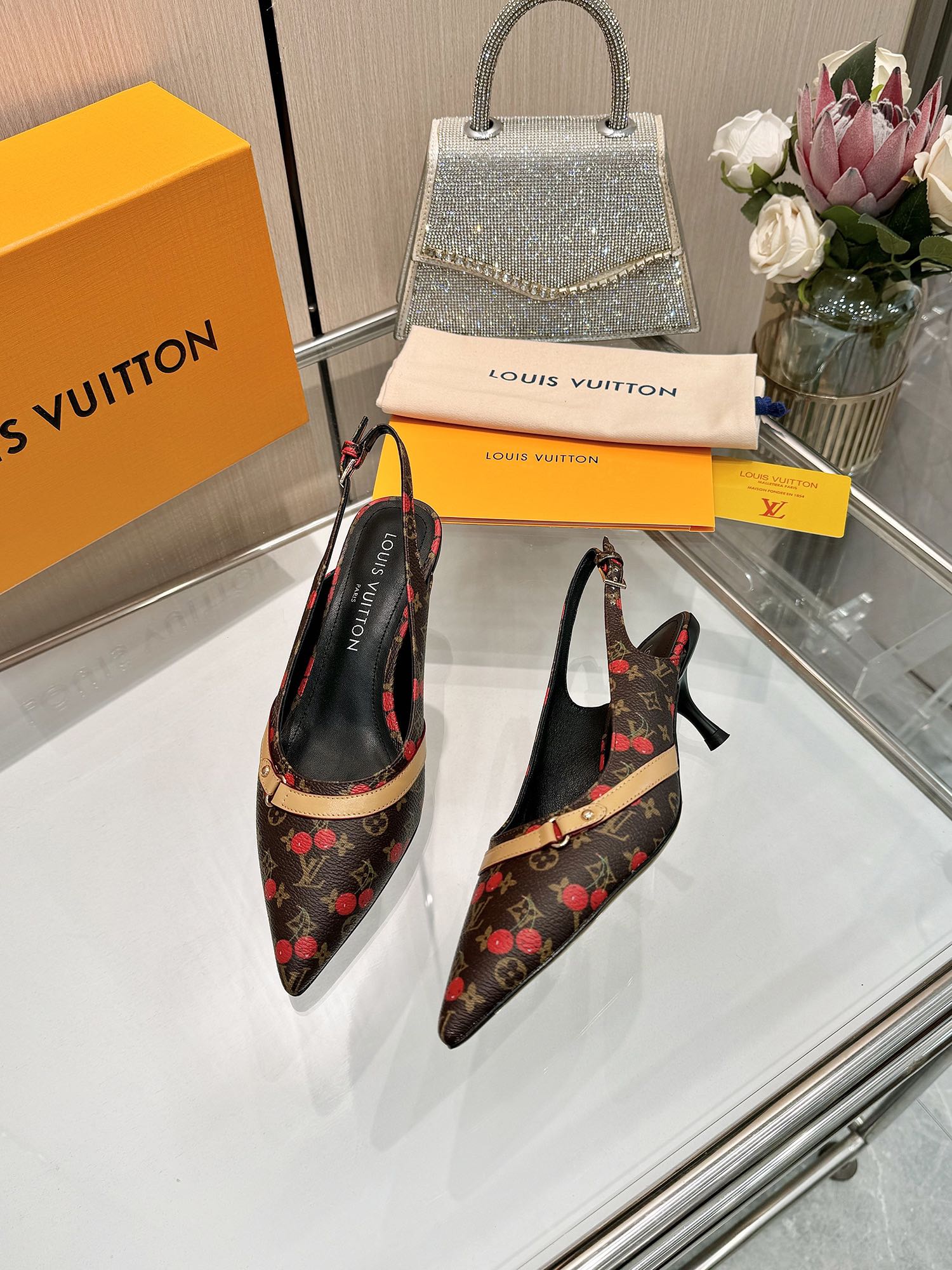 Women's high heels